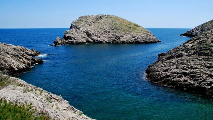 Day trip from Barcelona to Montgrí and the Medes Islands